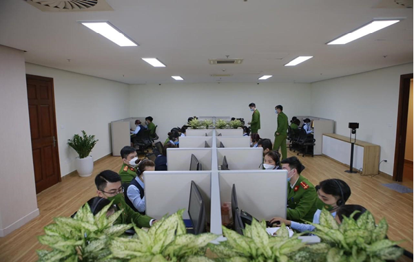 Tổng đài tiếp nhận phản ánh của người dân về căn cước công dân